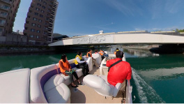 VR動画（外部サイト、別ウィンドウで開く）