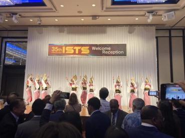 阿波踊り