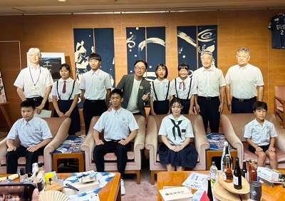 面会 徳島県剣道道場連盟 徳島県選手団(第59回全国道場少年剣道大会(団体戦)及び全国道場少年剣道選手権大会(個人戦)出場) 他の画像01