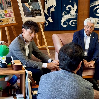 面会 宮本恒靖 (公財)日本サッカー協会会長 他の画像02