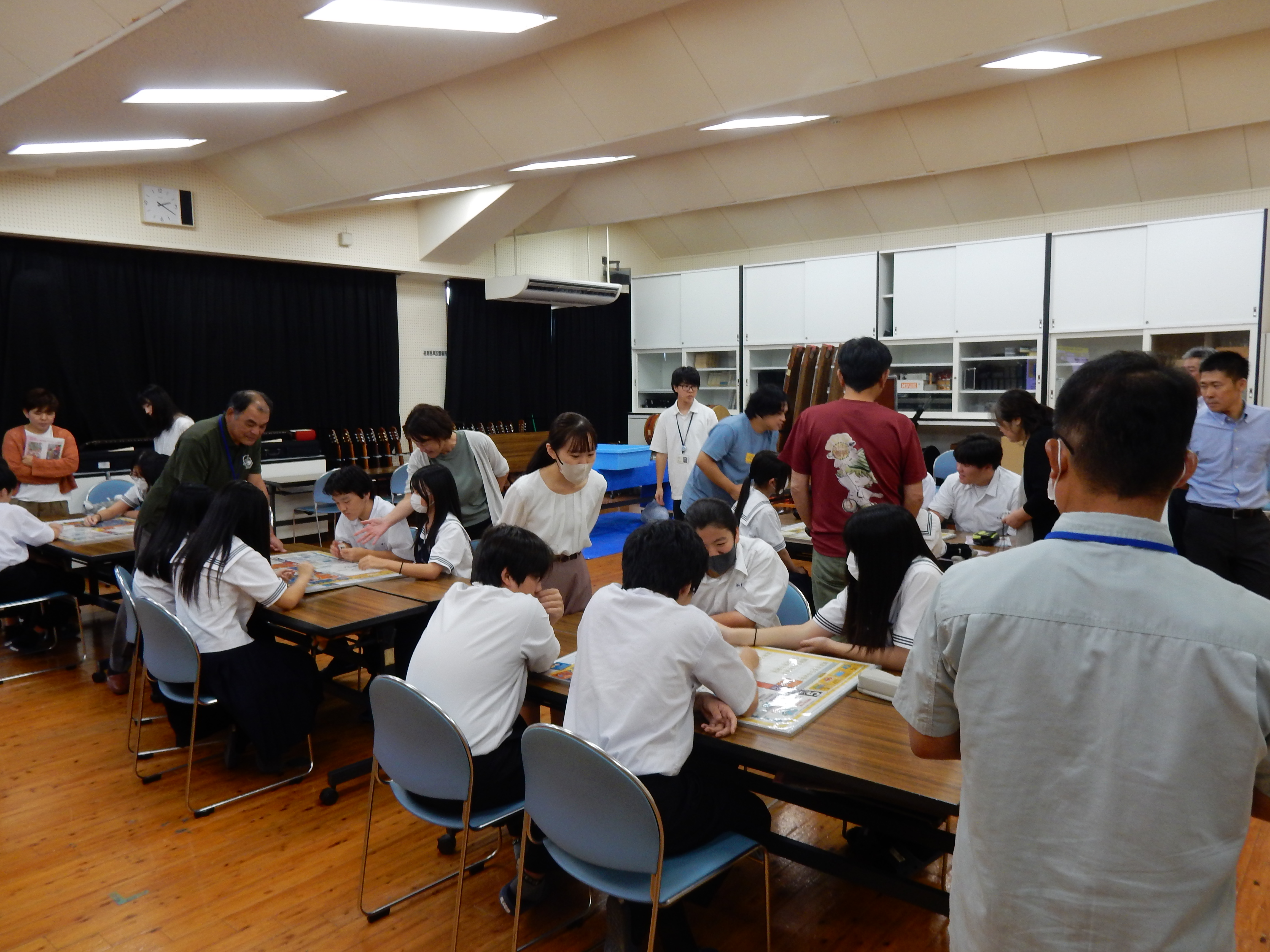 グループで、ファミリータイムライン（家族の避難計画）を作成