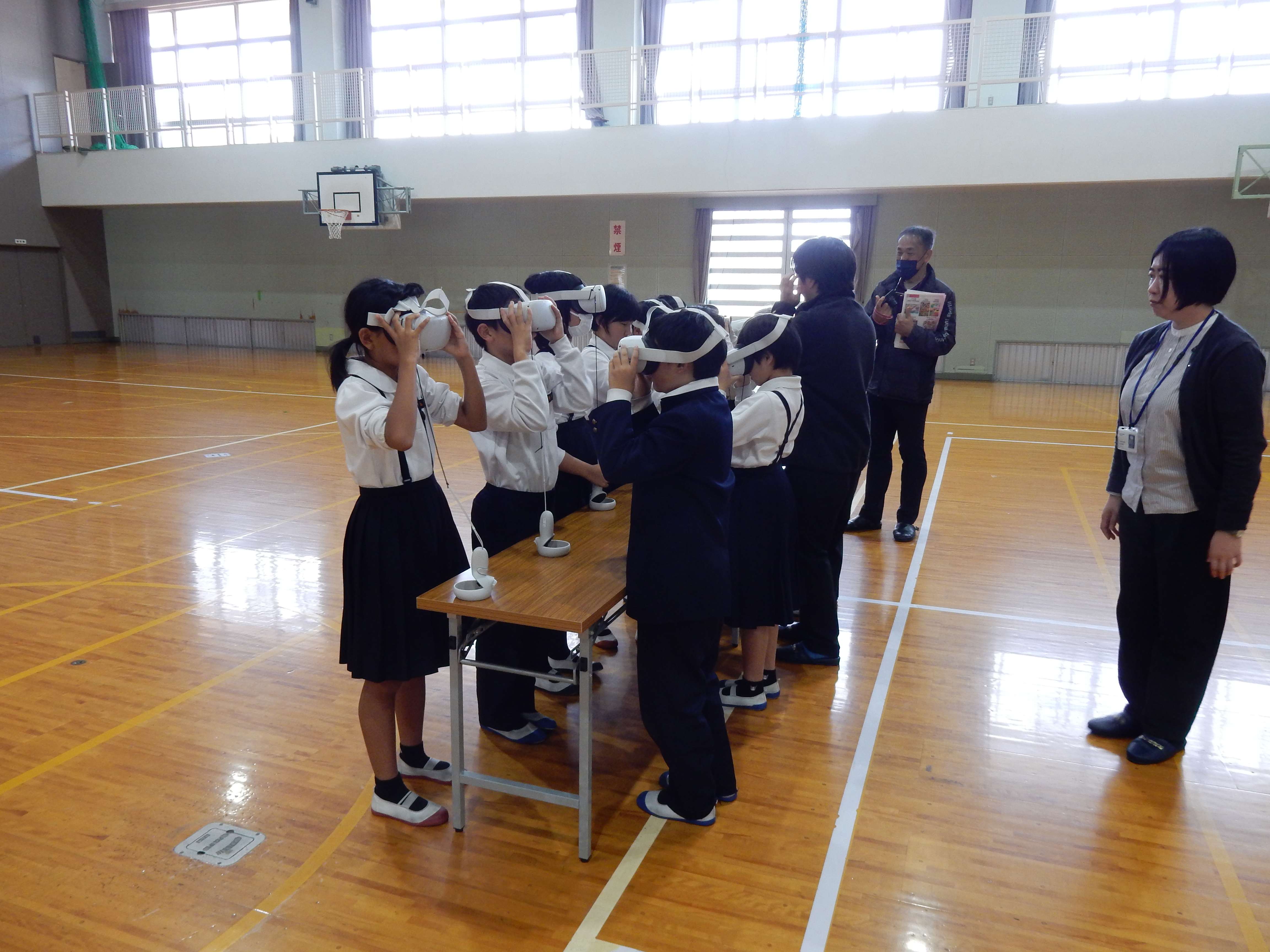 VR動画で、土砂災害の発生状況を疑似体験