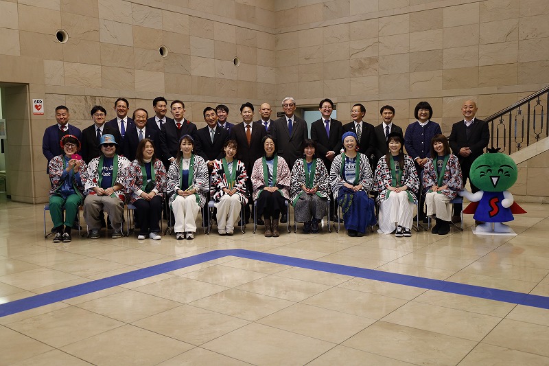 記念撮影の様子