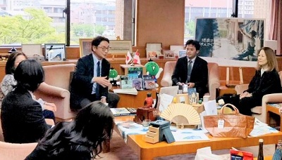 面会 アディティアカリスナ・ヨシ・プトラ・ウィギアント 徳島大学大学院 特任研究員 他の画像02