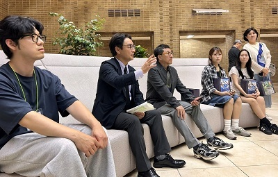 面会 イ・スホン 弘益大学校美術大学長 他の画像02