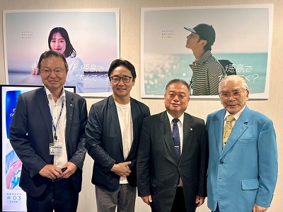 面会 日本画家 藤島博文 氏、音羽 悟 伊勢神宮広報室次長 他の画像01