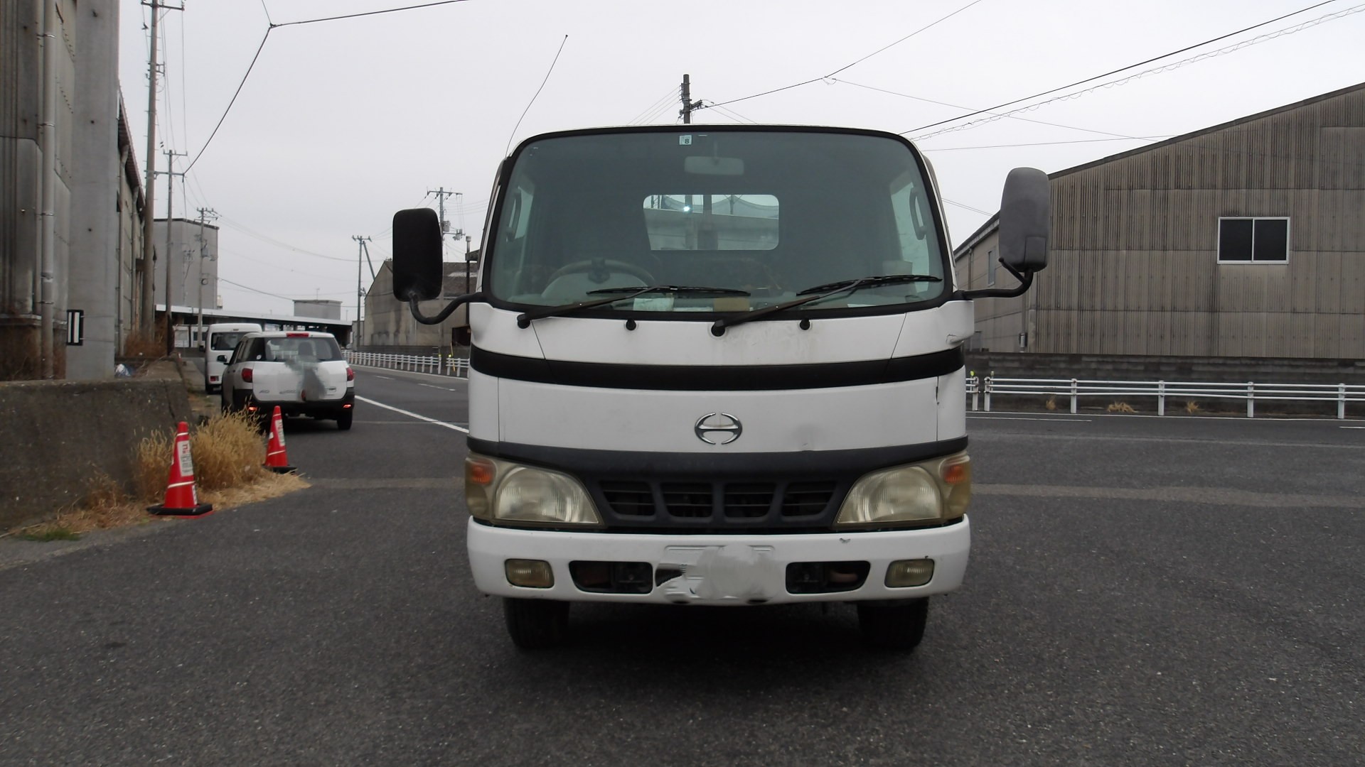 日野デュトロ