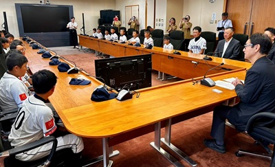 面会 八万ファイターズ 他(高円宮賜杯第46回全日本学童軟式野球大会マクドナルド・トーナメント出場報告）の画像03