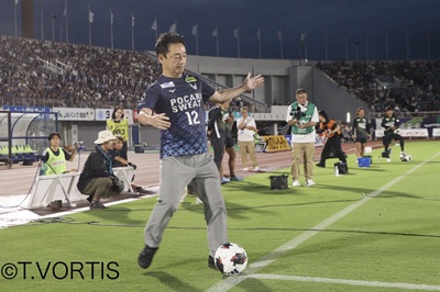 2026/27明治安田J2リーグ第2節 徳島ヴォルティスvsサガン鳥栖 キックインセレモニーの画像01