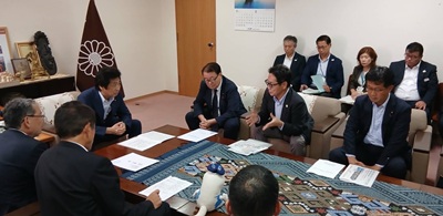 四国新幹線整備促進期成会 第8回東京大会の画像02