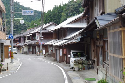 神山町川又