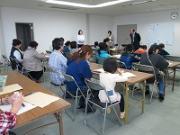 お菓子づくりの見学・体験・意見交換の様子 3