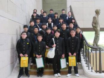 穴吹小学校