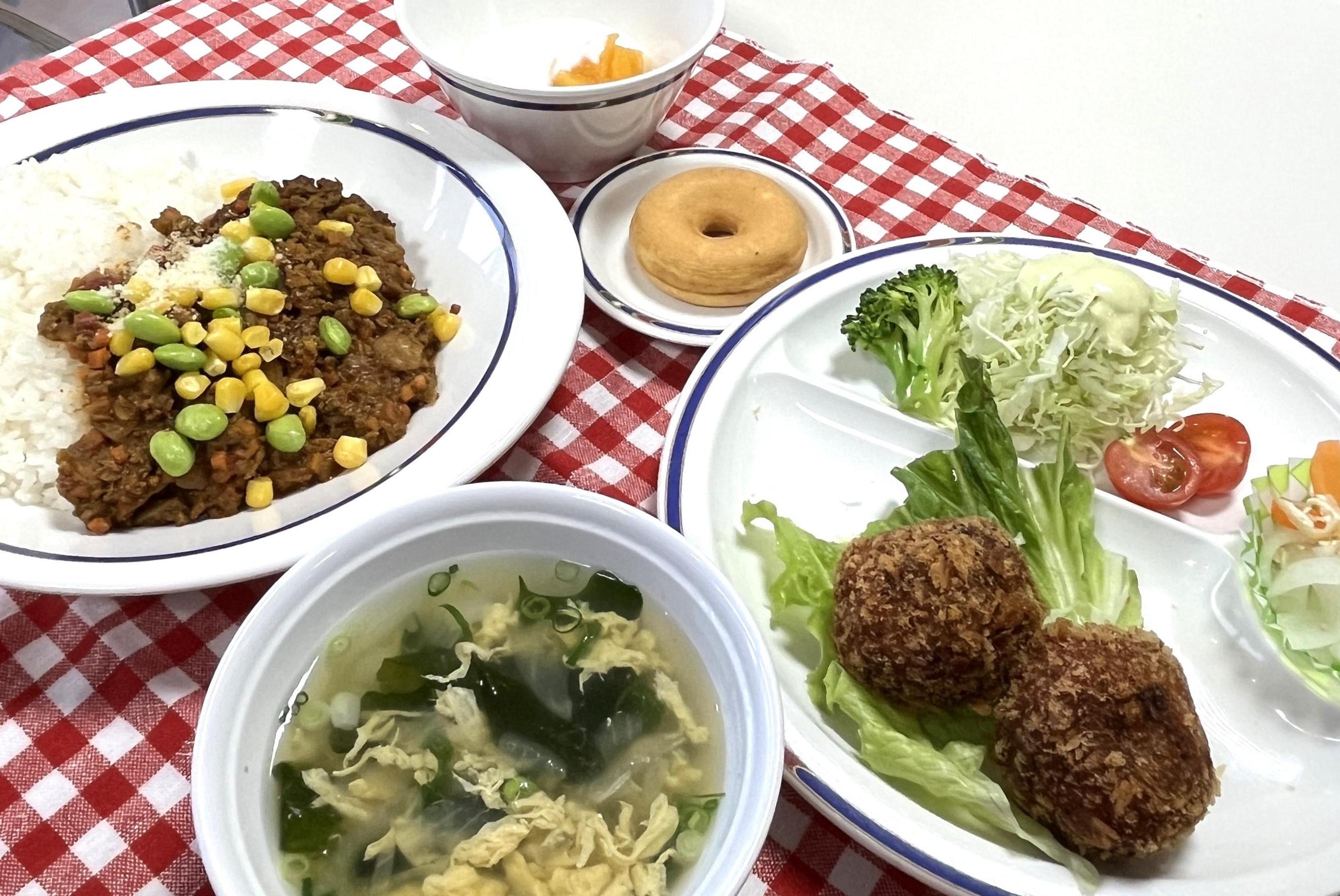 徳島文理大学食堂「パウゼ」 料理一品写真 クリックして詳細ページに移動