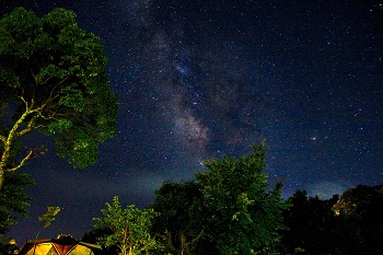 眠れない夜の空