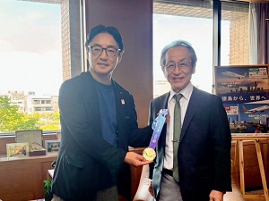 面会 永廣信治 医療法人修誠会 吉野川病院長(「ワールドマスターズゲームズ2025台北市・新北市」柔道競技優勝報告) 他の画像01