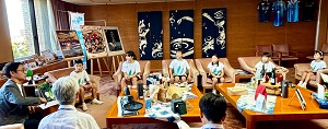 面会 徳島県代表小学生バドミントン選手6名(第26回ダイハツ全国小学生ABCバドミントン大会出場報告) 他の画像01