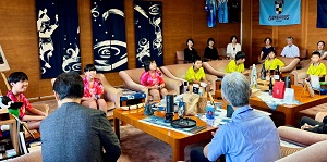 面会 福島卓球クラブ、城東クラブ、𠮷岡宏美 徳島県卓球協会会長 他(ロートカップ・第43回全国ホープス卓球大会出場)の画像01