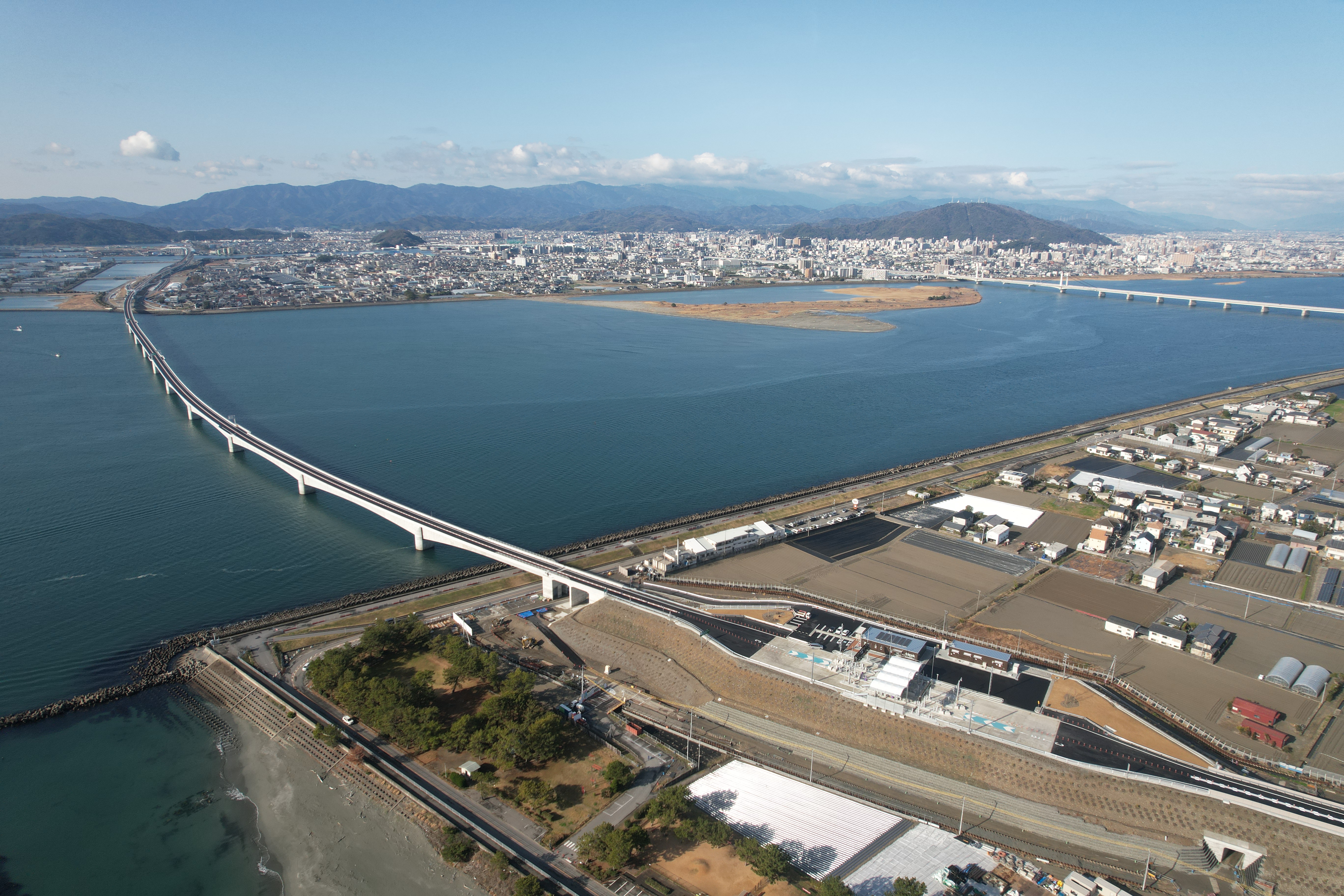 吉野川サンライズ大橋（よしのがわさんらいずおおはし）