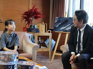 面会 徳島市千松小学校合唱部(第78回全日本合唱コンクール全国大会出場報告)の画像01