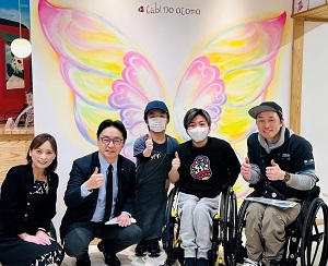 面会 榎本峰子 (一社)旅の栞代表理事、木戸俊介 NPO法人須磨ユニバーサルビーチプロジェクト代表理事の画像01