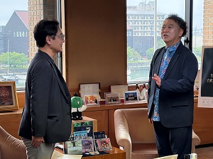 面会 南波岳大 (公社)徳島県産業国際化支援機構会長 他の画像01