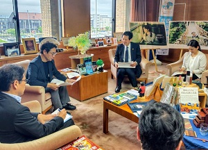面会 加藤 進 (一財)関西観光本部専務理事 他の画像01