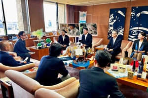 面会 喜久里 真二 西日本高速道路(株)四国支社長 他の画像01