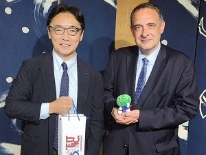 面会：フィリップ・セトン駐日フランス大使、サンドリン・ムシェ在京都フランス総領事他の写真1
