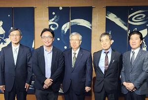 面会 齋藤義郎 (一社)徳島県医師会長他の写真1