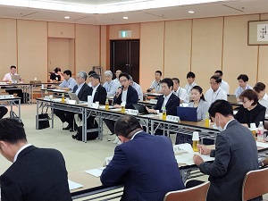 第1回総合教育会議の写真1