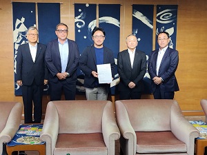 面会：湯浅恭介 一般社団法人徳島県トラック協会会長他の写真1