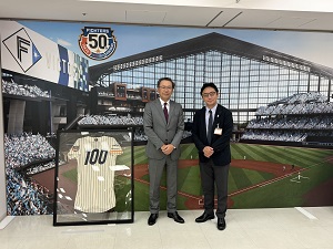 面会：井川伸久 日本ハム(株)代表取締役社他 及び 井原敦 (一社)日本野球機構事務局長他の写真1