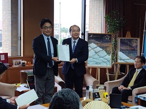 徳島県市長会からの要望の写真