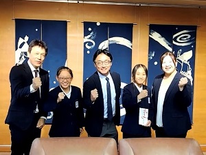 面会:徳島市国府小学校の写真