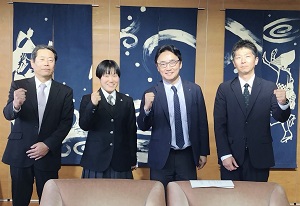 面会：城南高校女子バレーボール部の写真