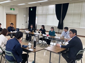 西部総合県民局美馬庁舎 視察および 若手職員とランチミーティングの写真
