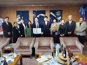 面会：村崎文彦 とくしまこども未来会議会長他の写真