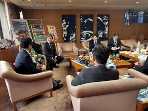 面会：平井正明 三井物産株式会社 四国支社長他の写真