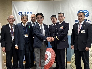 面会：大場剛 陸上自衛隊第14旅団長 陸将補の写真