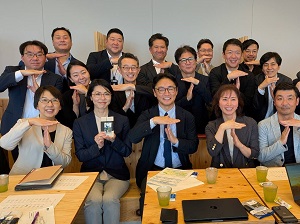 面会 慶應EMBA（慶應義塾大学大学院経営管理研究科Executive MBA プログラム）学生17名 他の画像01