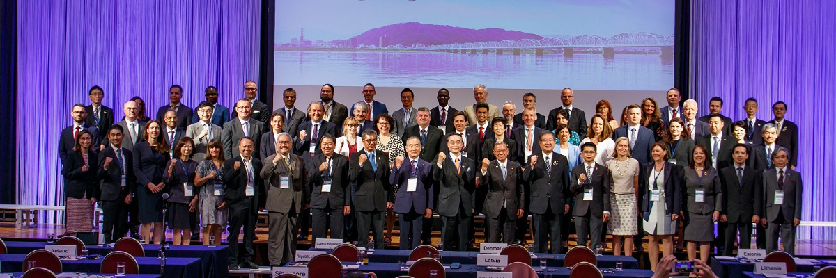 G20消費者政策国際会合集合写真(外部サイト,別ウィンドウで開く)